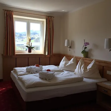 Szálloda Schweizerhaus 3*