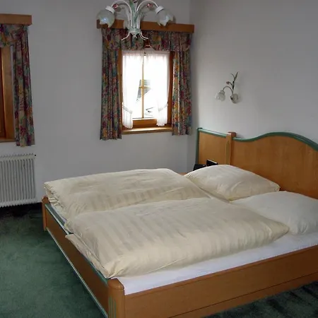 Szálloda Schweizerhaus Stuhlfelden