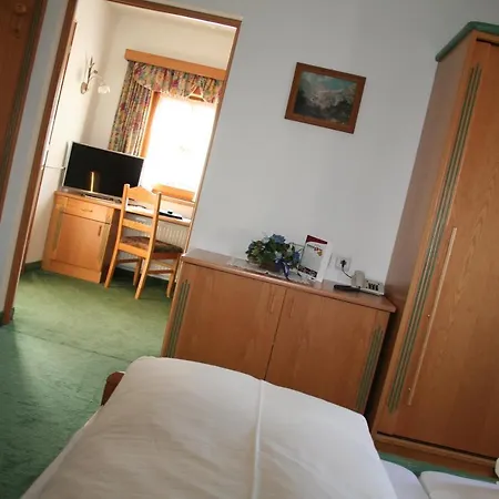 Szálloda Schweizerhaus Stuhlfelden